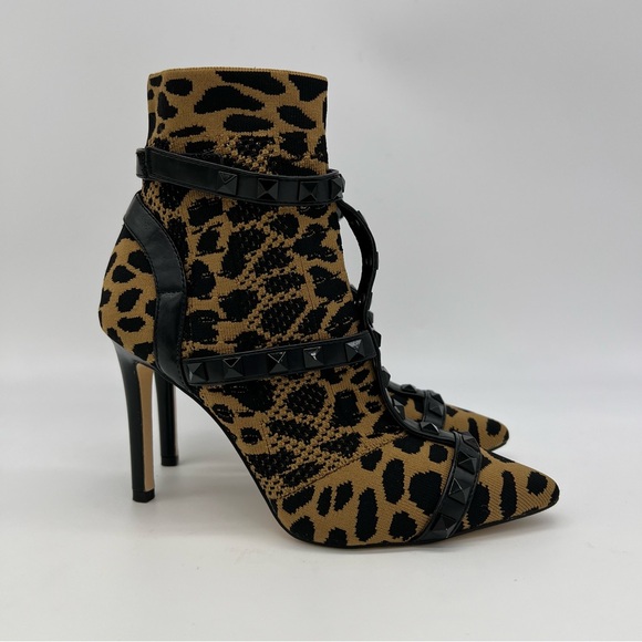 Jessica Simpson Shoes - Jessica Simpson Luzita Ankle Boots Size 6M